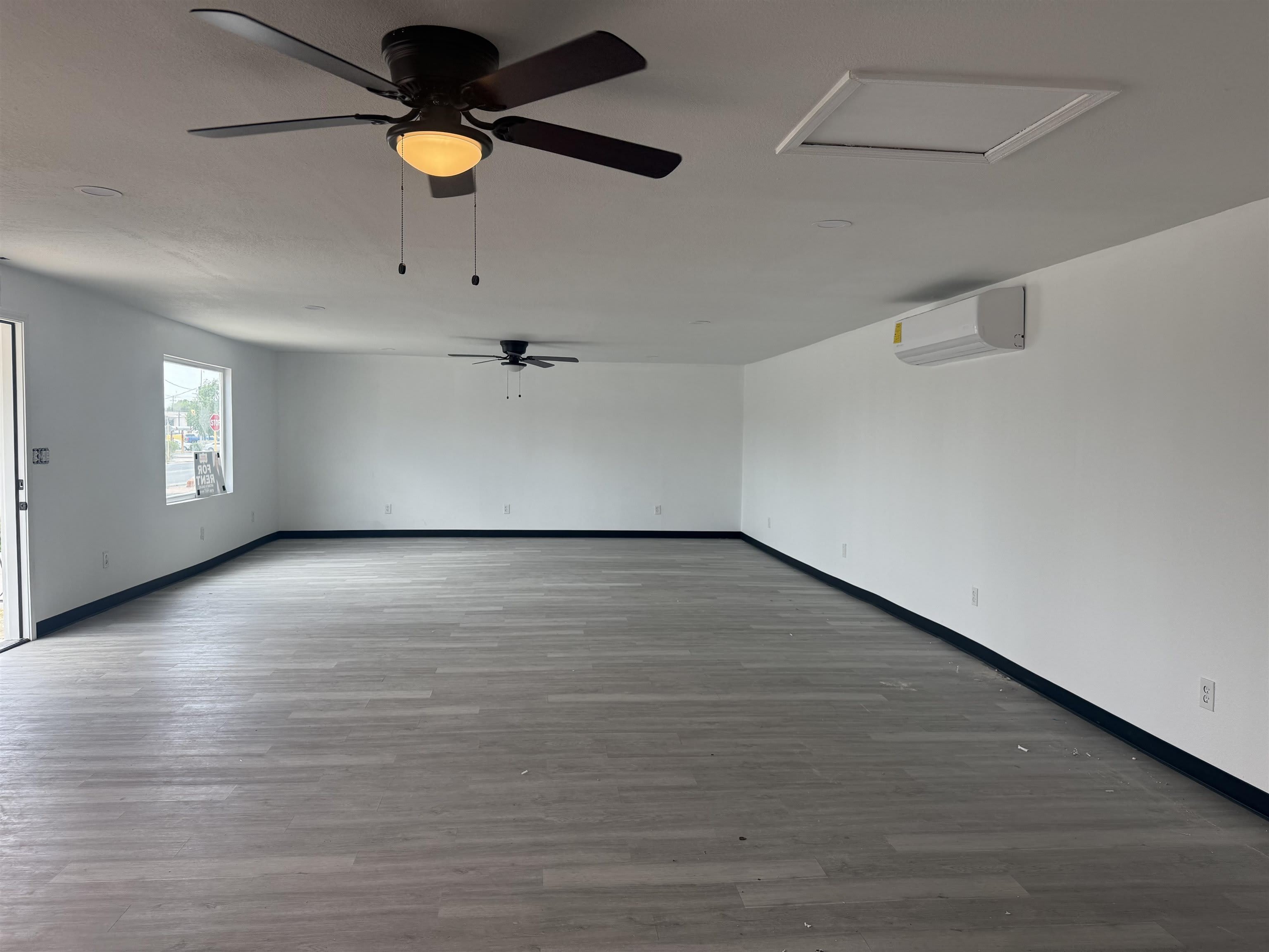 600 E 10th – photo 4