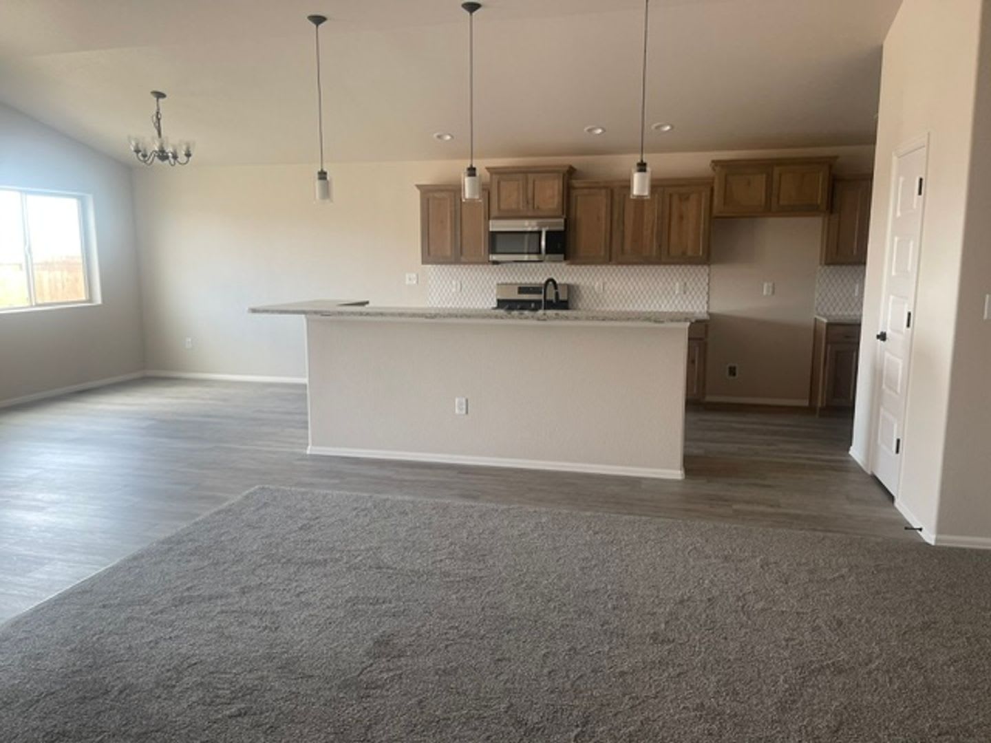 All Prospective Tenants Must Submit A 58 Non Refundable Application Fee Per Applicant Online And Be Pre Qualified Prior To Any Showings – photo 2