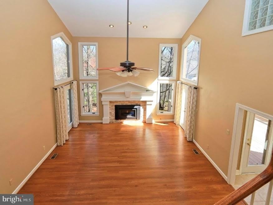 1307 Stamford Way – photo 4