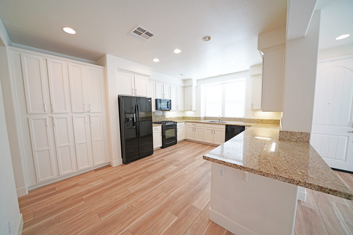 28635 North Pietro Drive 1 – photo 5