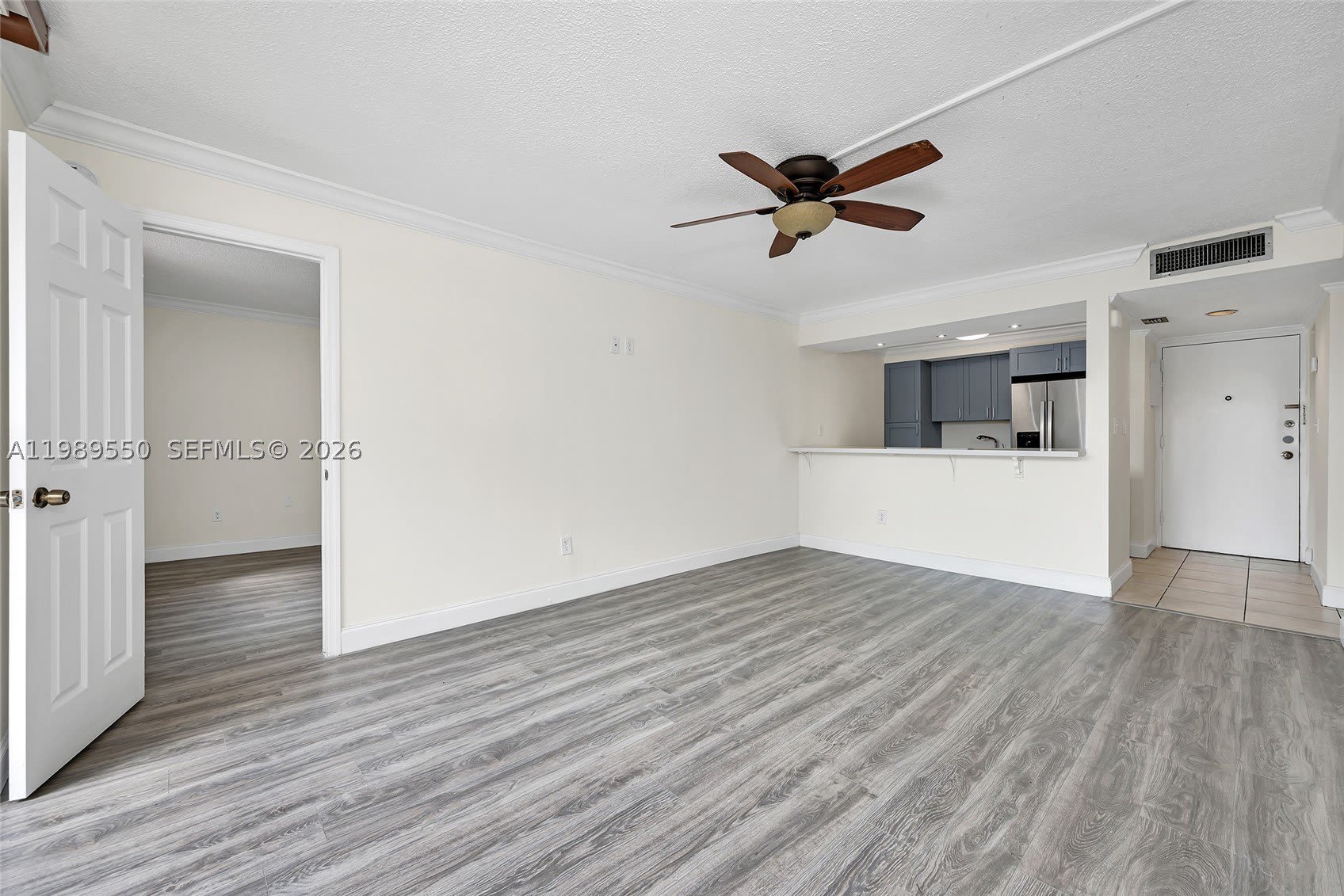14601 N Kendall Dr – photo 4
