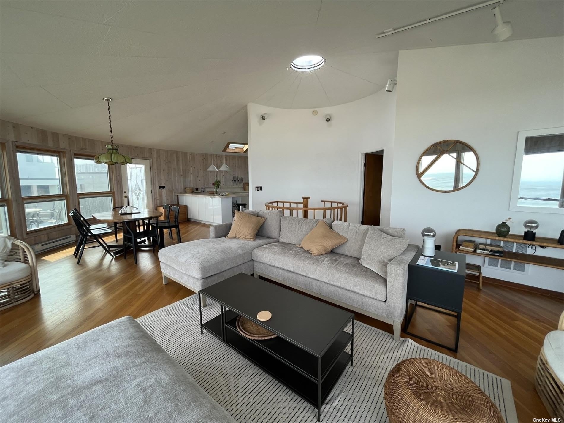 85 Bungalow Walk – photo 5