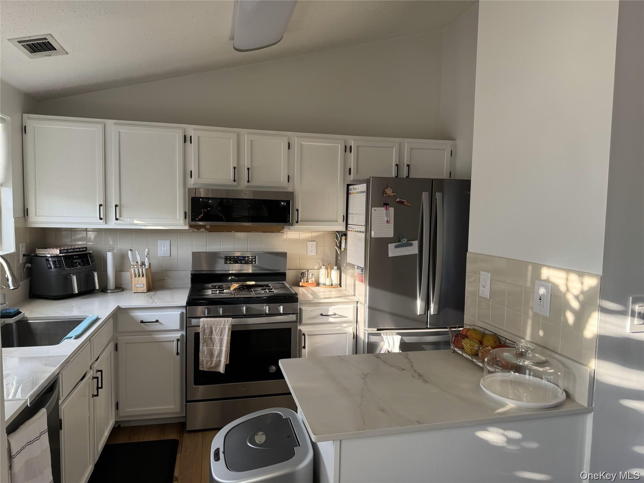 3102 Whispering Hills – photo 2