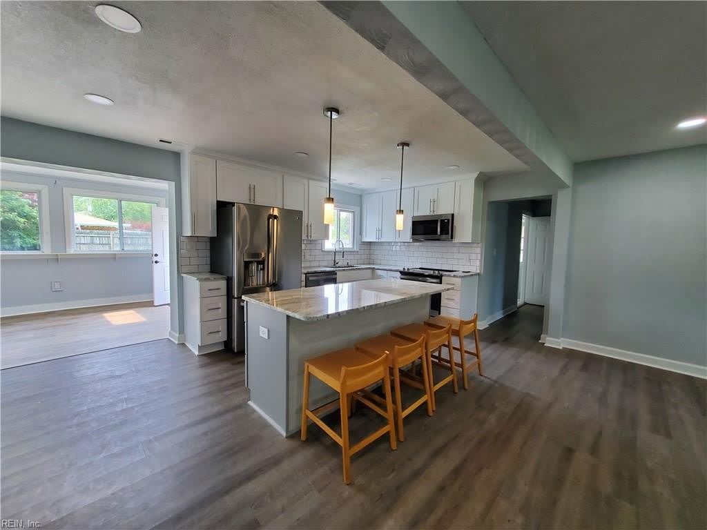 1537 Selden Street – photo 4