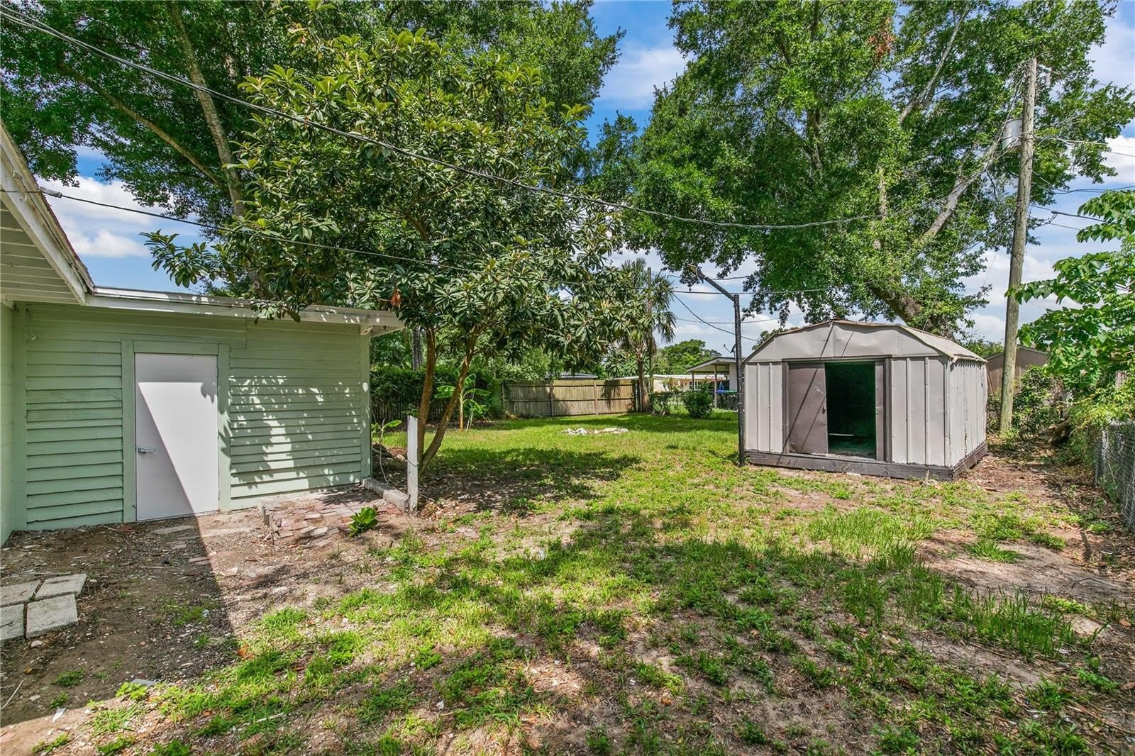 1435 Eden Drive – photo 4