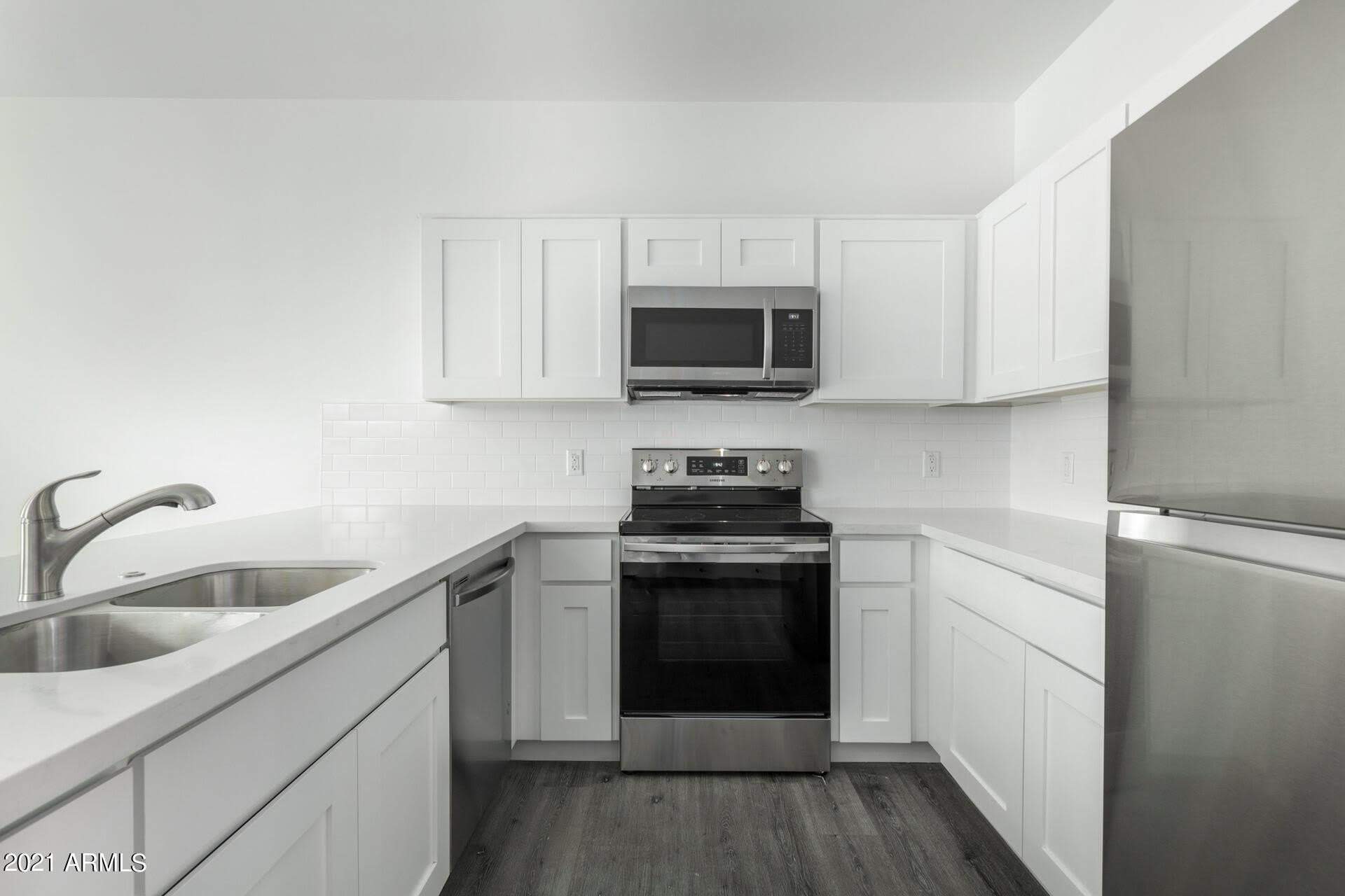 917 S 5th Avenue – photo 4