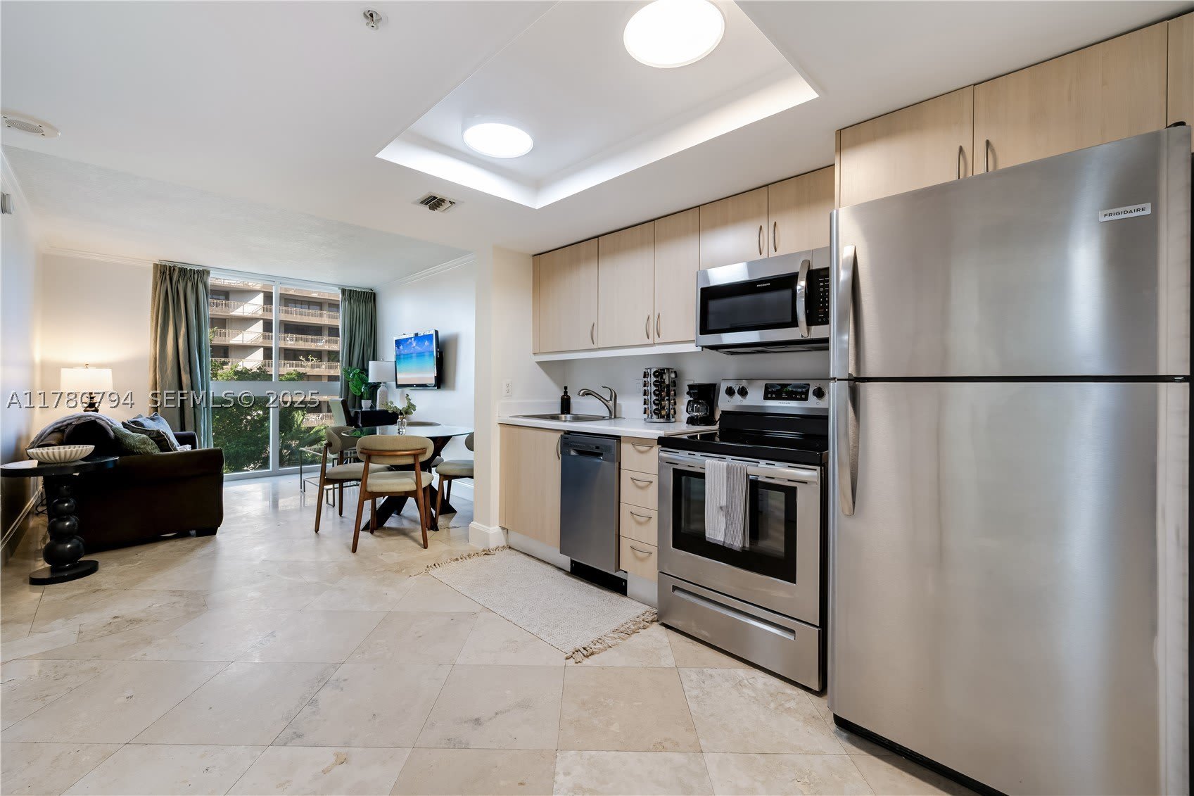 2951 S Bayshore Dr – photo 4