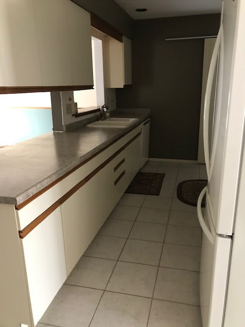 1701 Dodge Ave – photo 4
