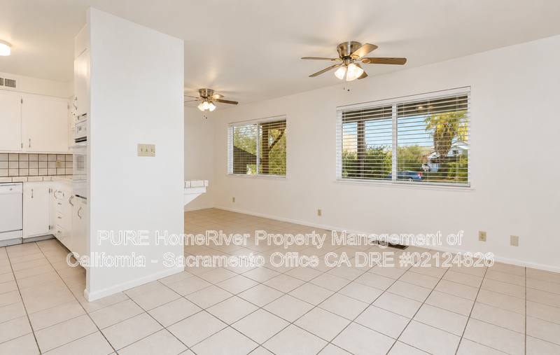 4137 Pennsylvania Ave – photo 3