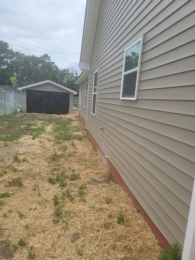 !! PRICE REDUCED!! Walk to the Stadium-Olympia! – photo 3