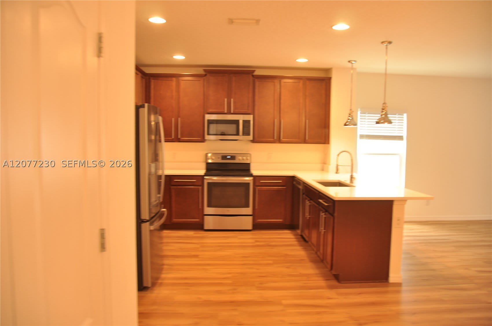 9809 Late Way – photo 5