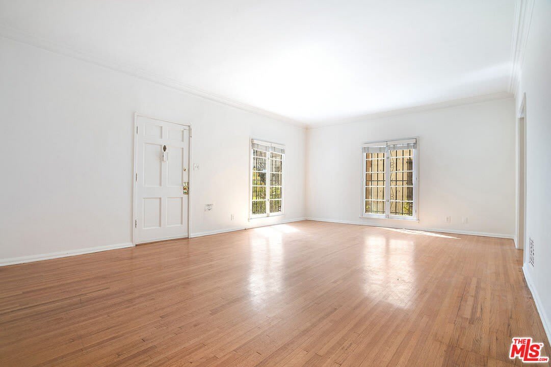 1217 1/2 S Alfred St – photo 3