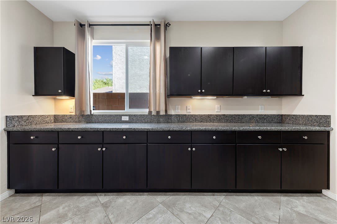 7939 Torreys Peak Street – photo 3
