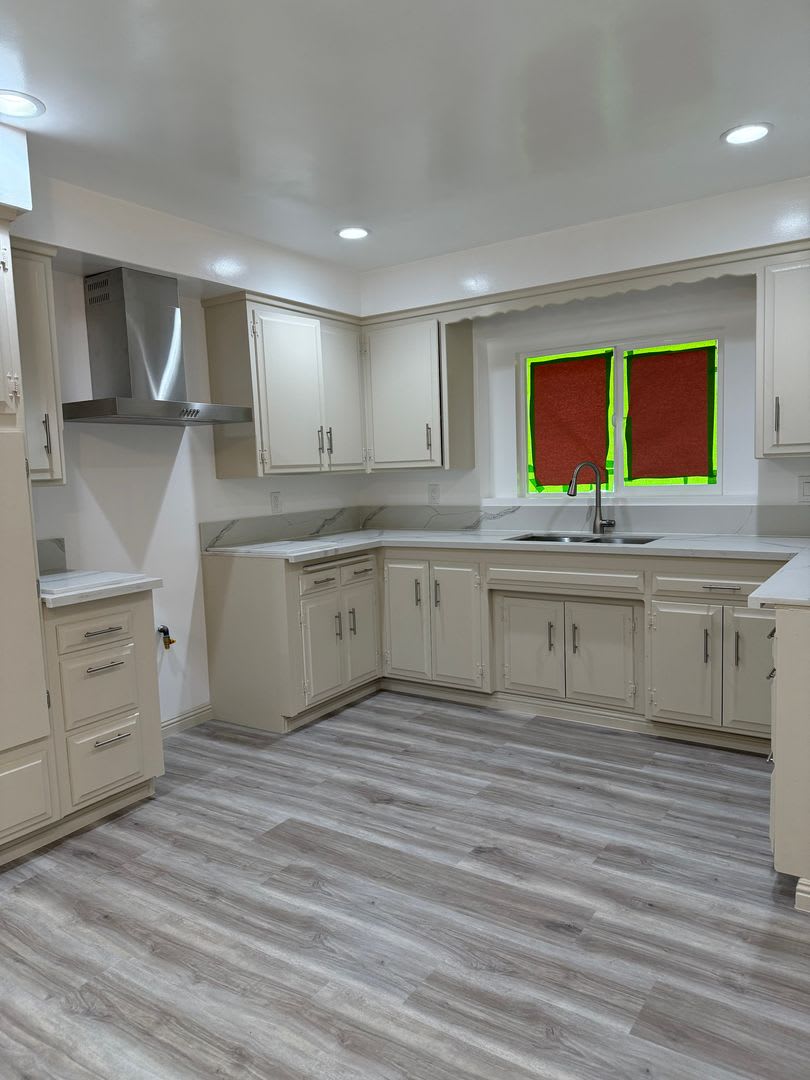 This Beautiful Home is Available NOW for Lease! 3BR/2BA Located in North Hollywood – photo 2