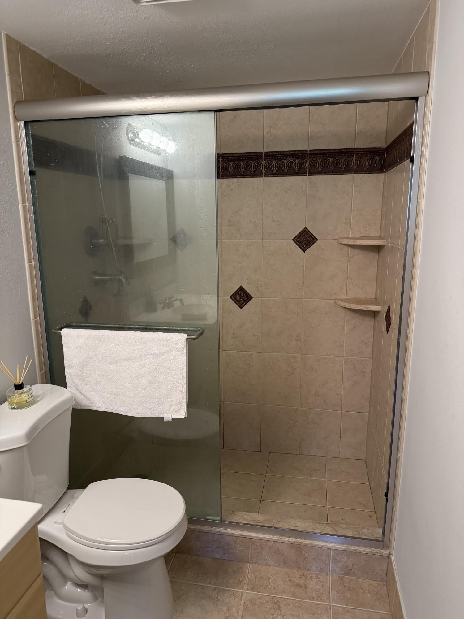 4272 NW 89th Avenue – photo 5