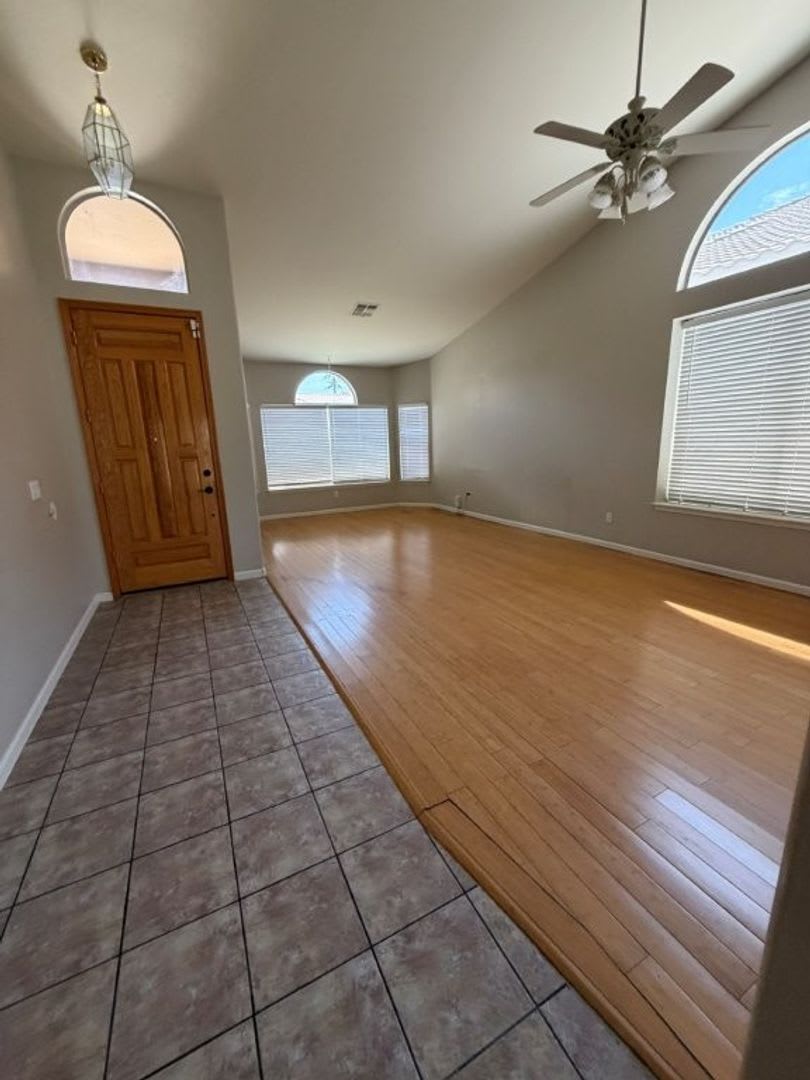 3130 E Brookwood Court – photo 4