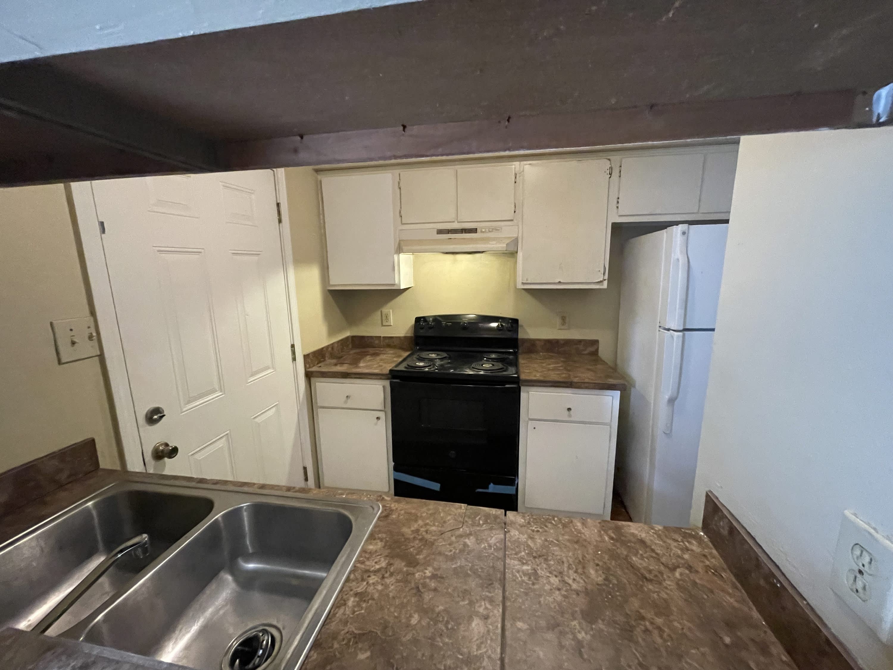 1643 Cedar Lake Drive C – photo 4