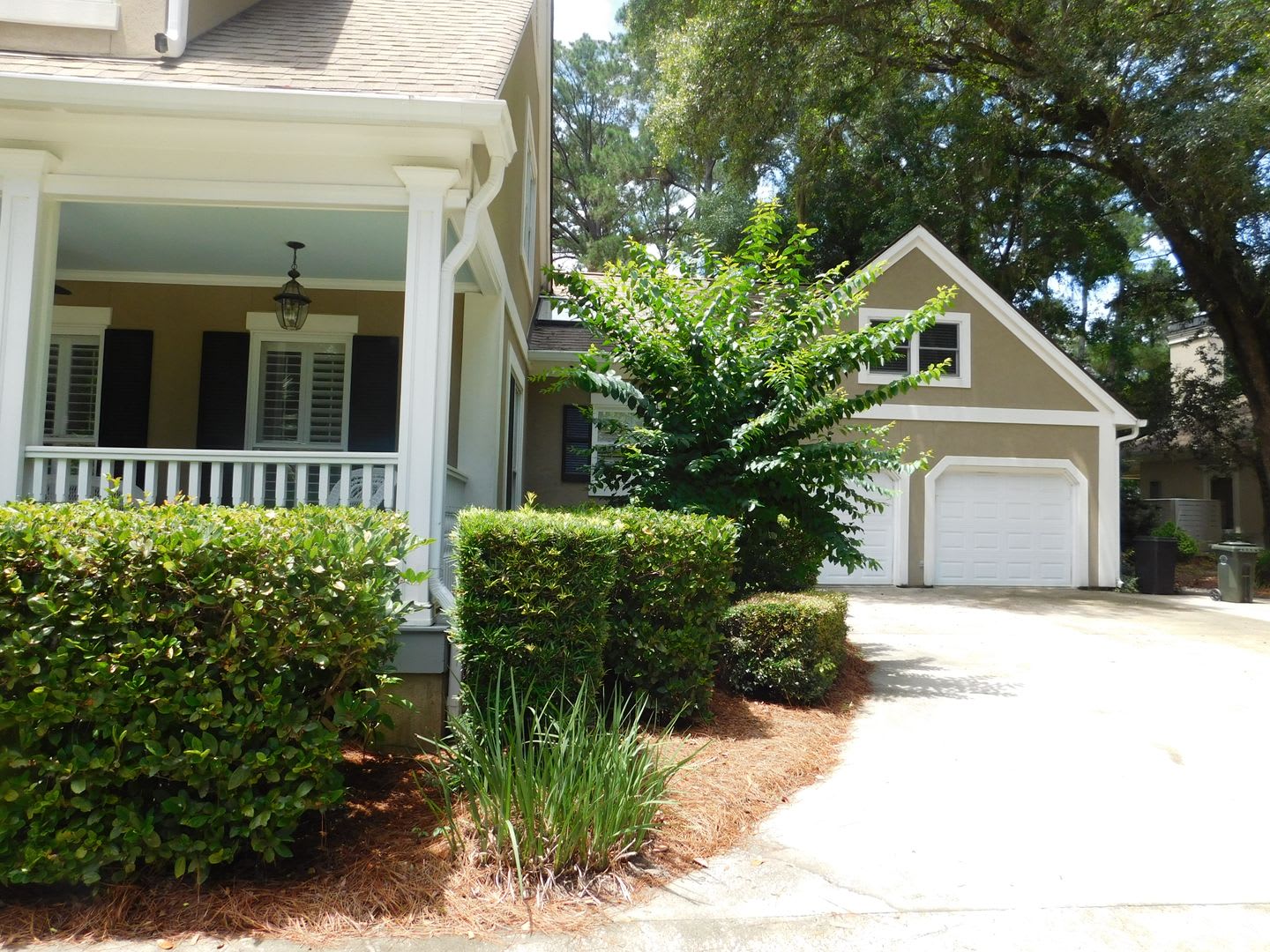 Expansive Unfurnished Spanish Wells Home Available for Rent – photo 4