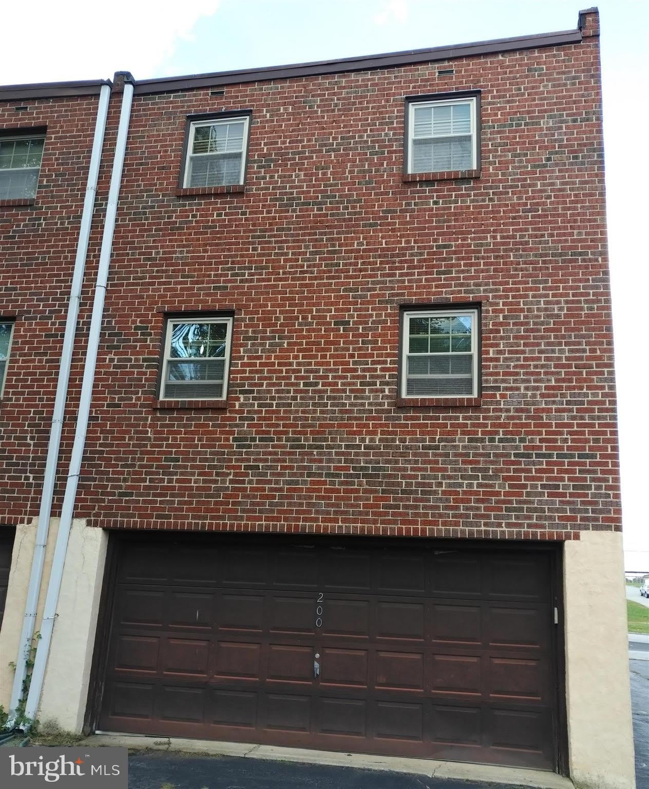 200 PROSPECT Avenue – photo 2