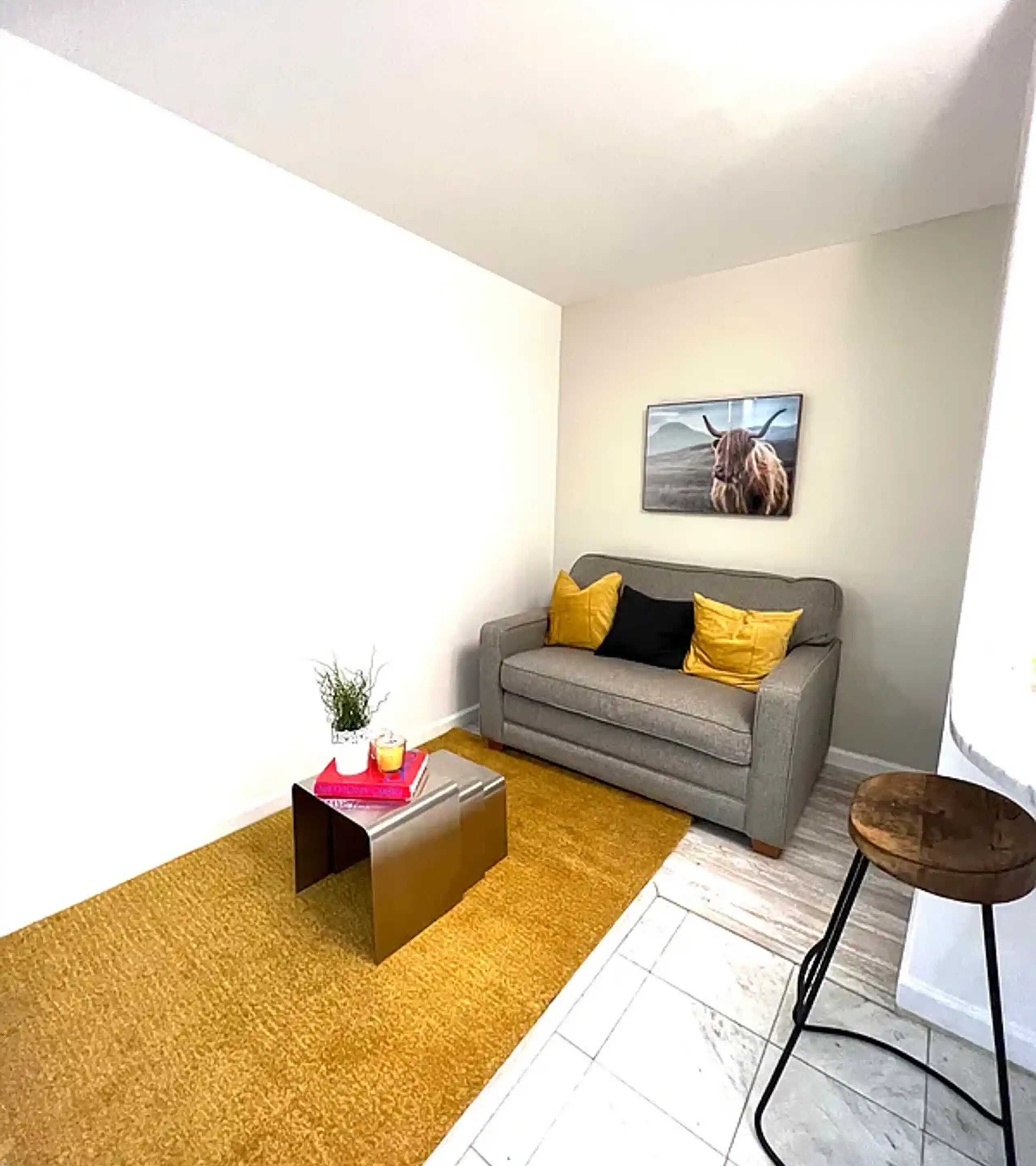 210 East 47th Street – photo 2