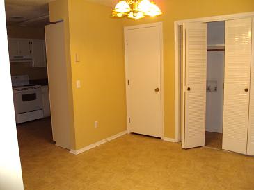 2228 B Woodridge – photo 5