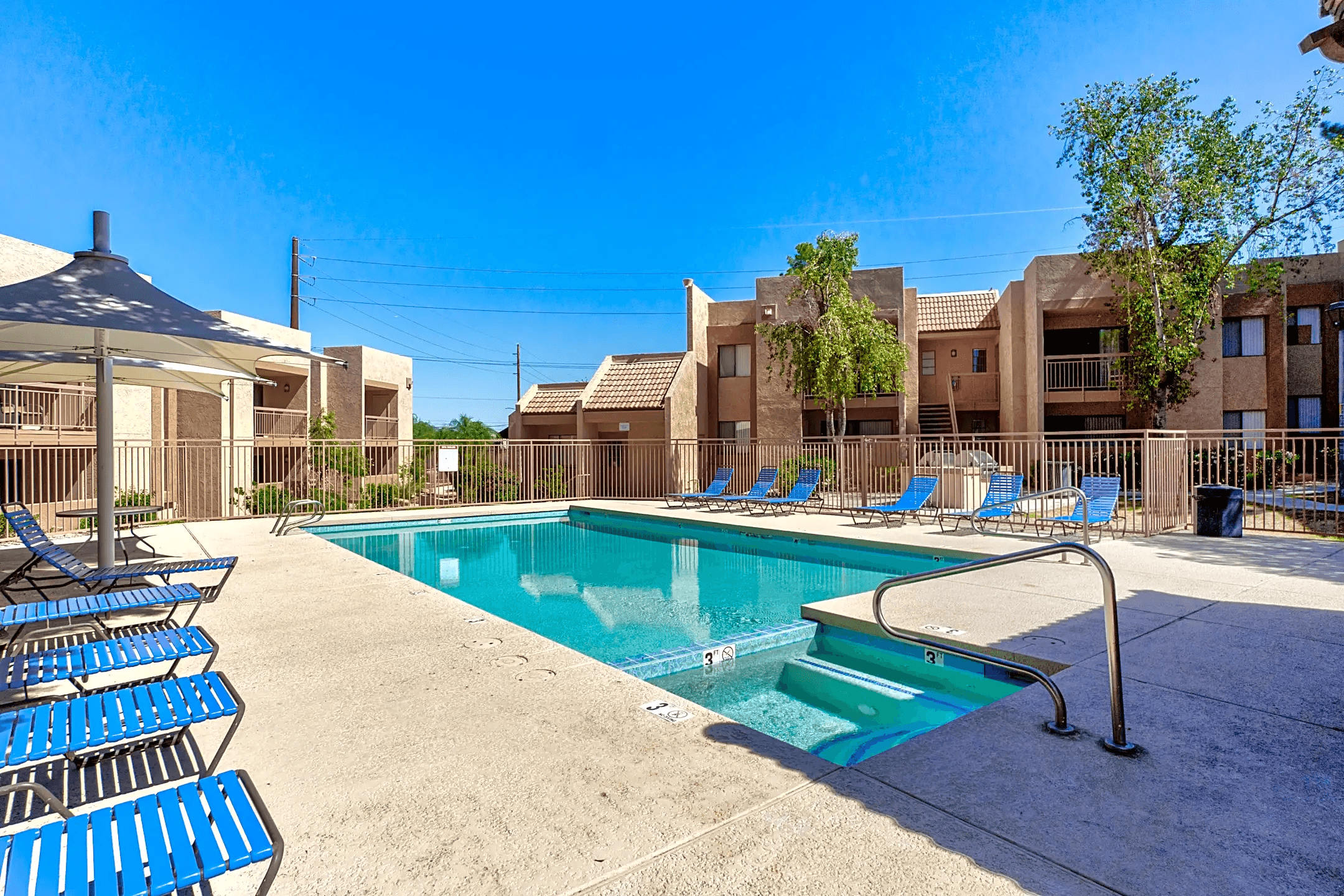 Boulder Creek Apartments – photo 2