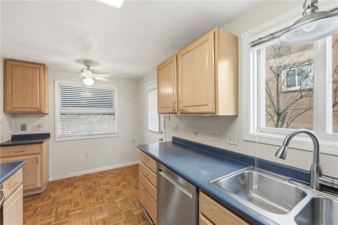 1243 Lakemont Dr – photo 5