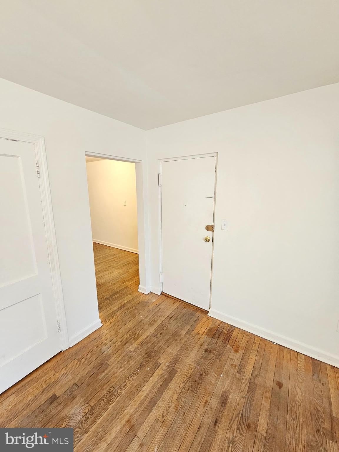 8711 PLYMOUTH Street – photo 2