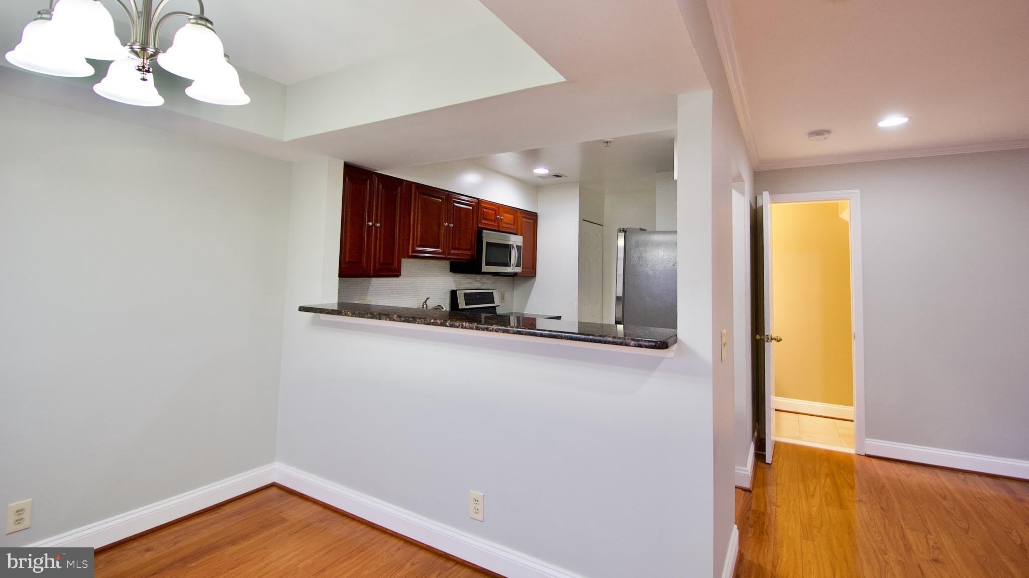 5705 CHAPMAN MILL – photo 5