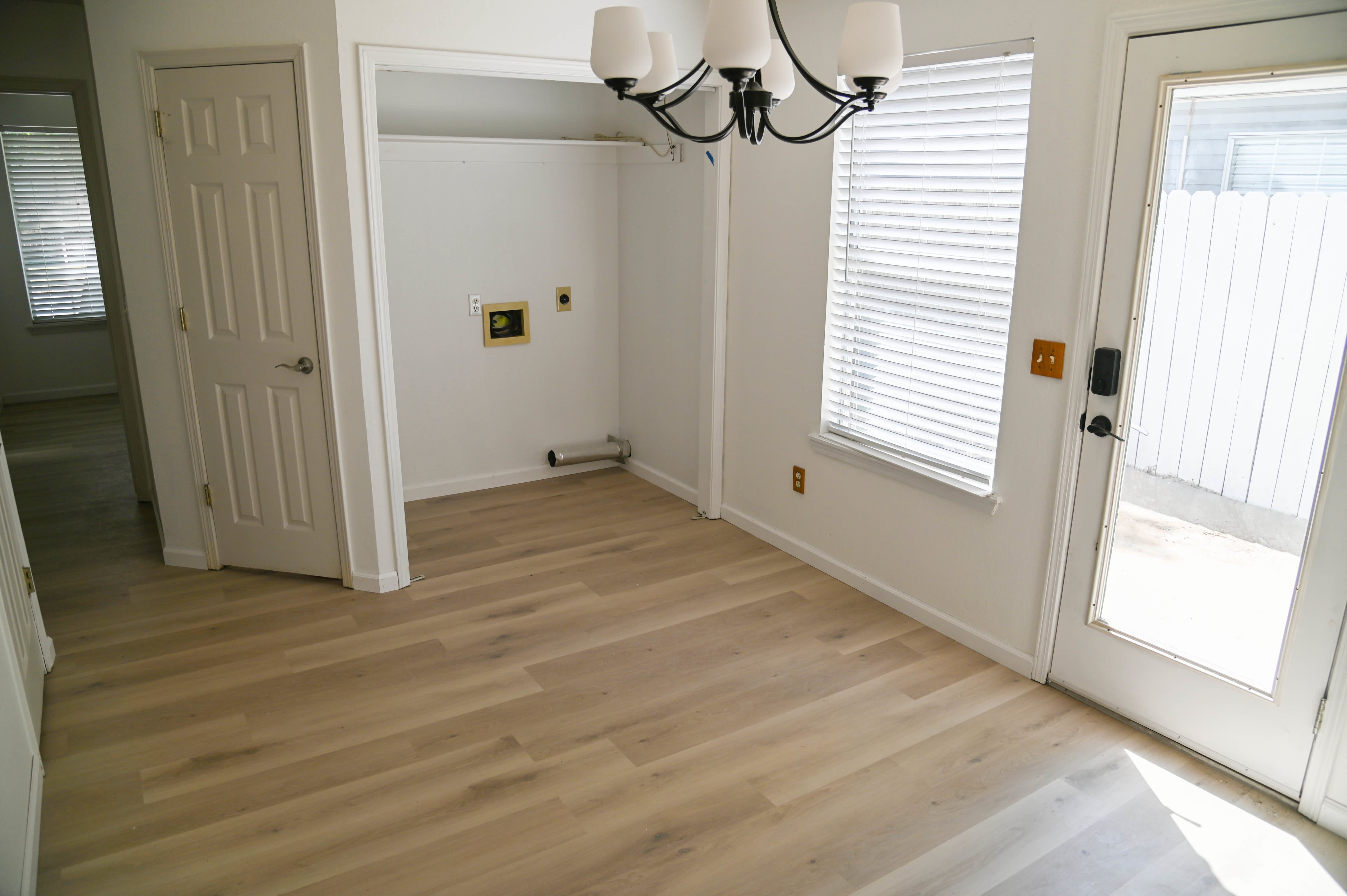 1602 Parkview Place – photo 4