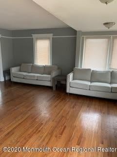 217 Albert Place – photo 4