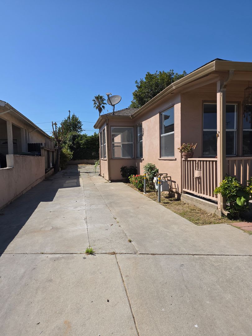23 Broadis St – photo 2