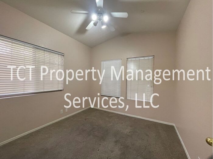 3922 East Agave Road – photo 5