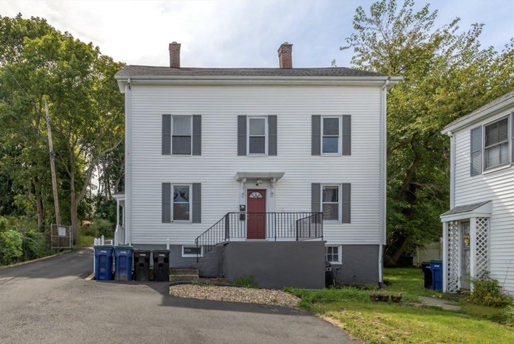 121 Boston – photo 1