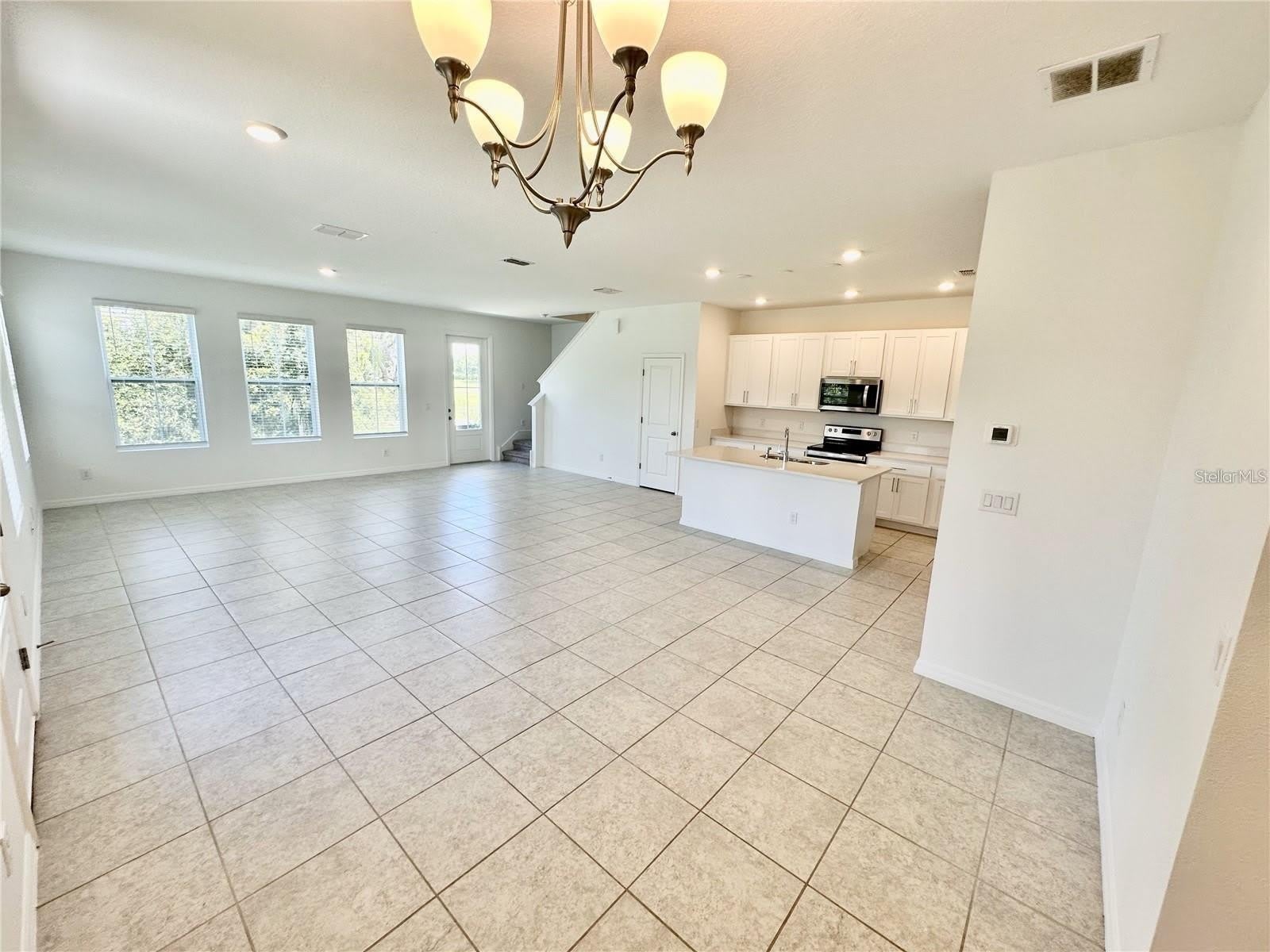 1707 Sanibel Drive – photo 3
