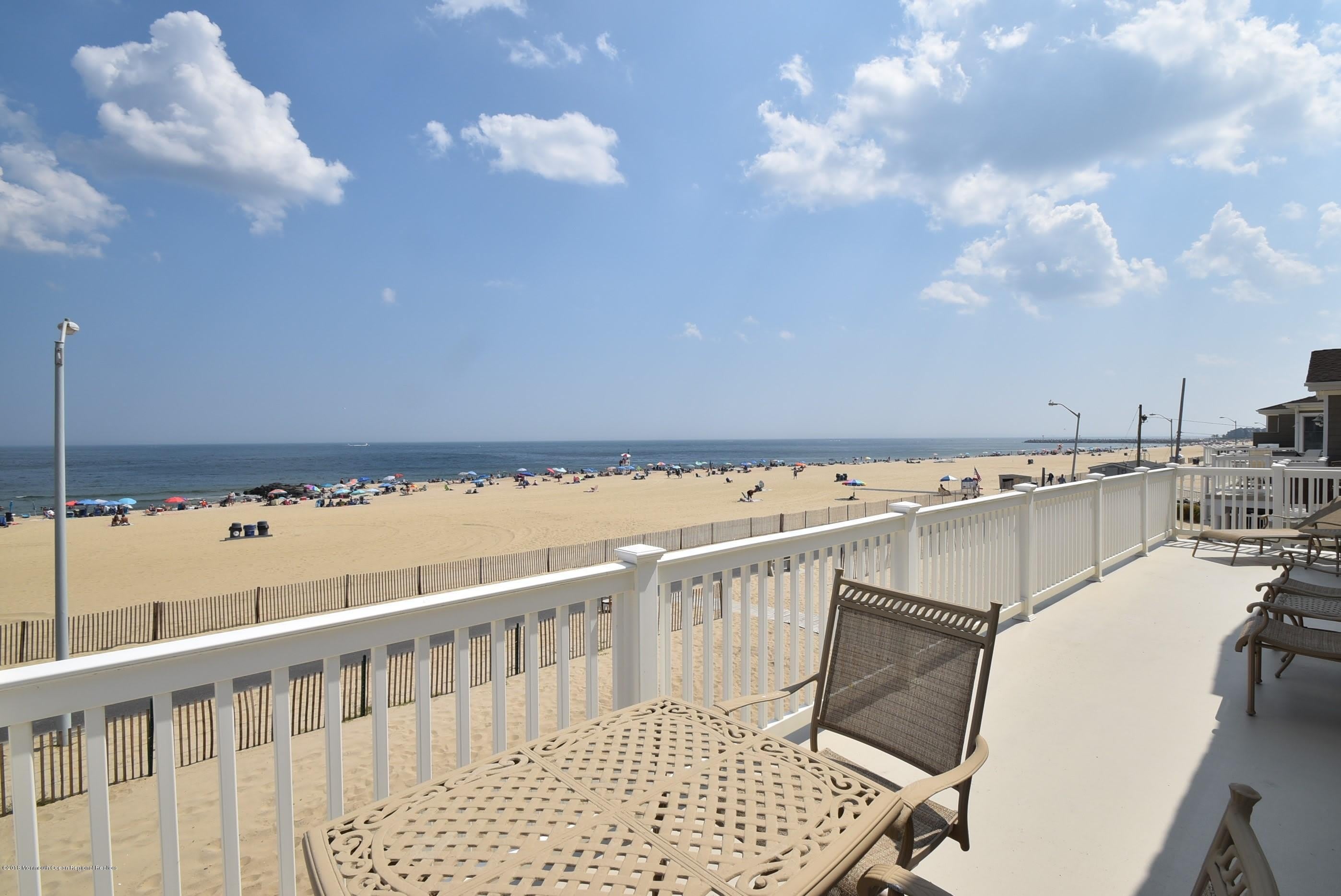 233-3 Beachfront – photo 2