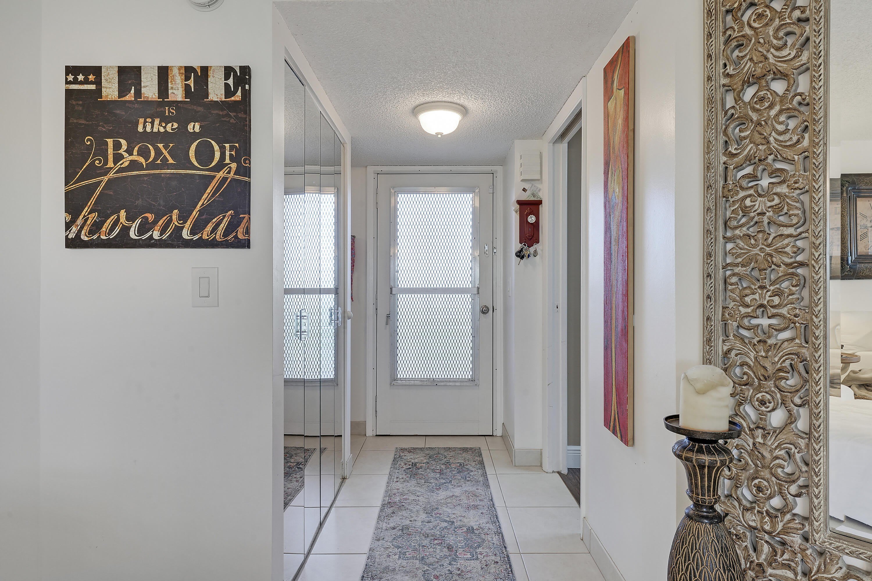 3755 Via Poinciana – photo 5