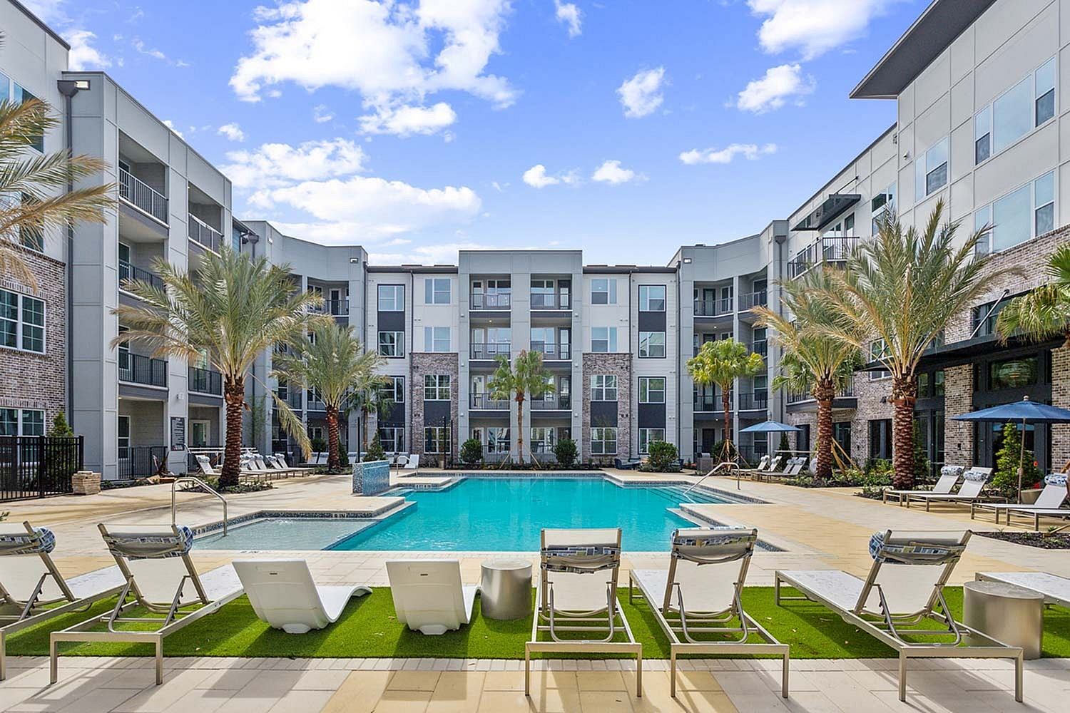 Rise Baymeadows – photo 1