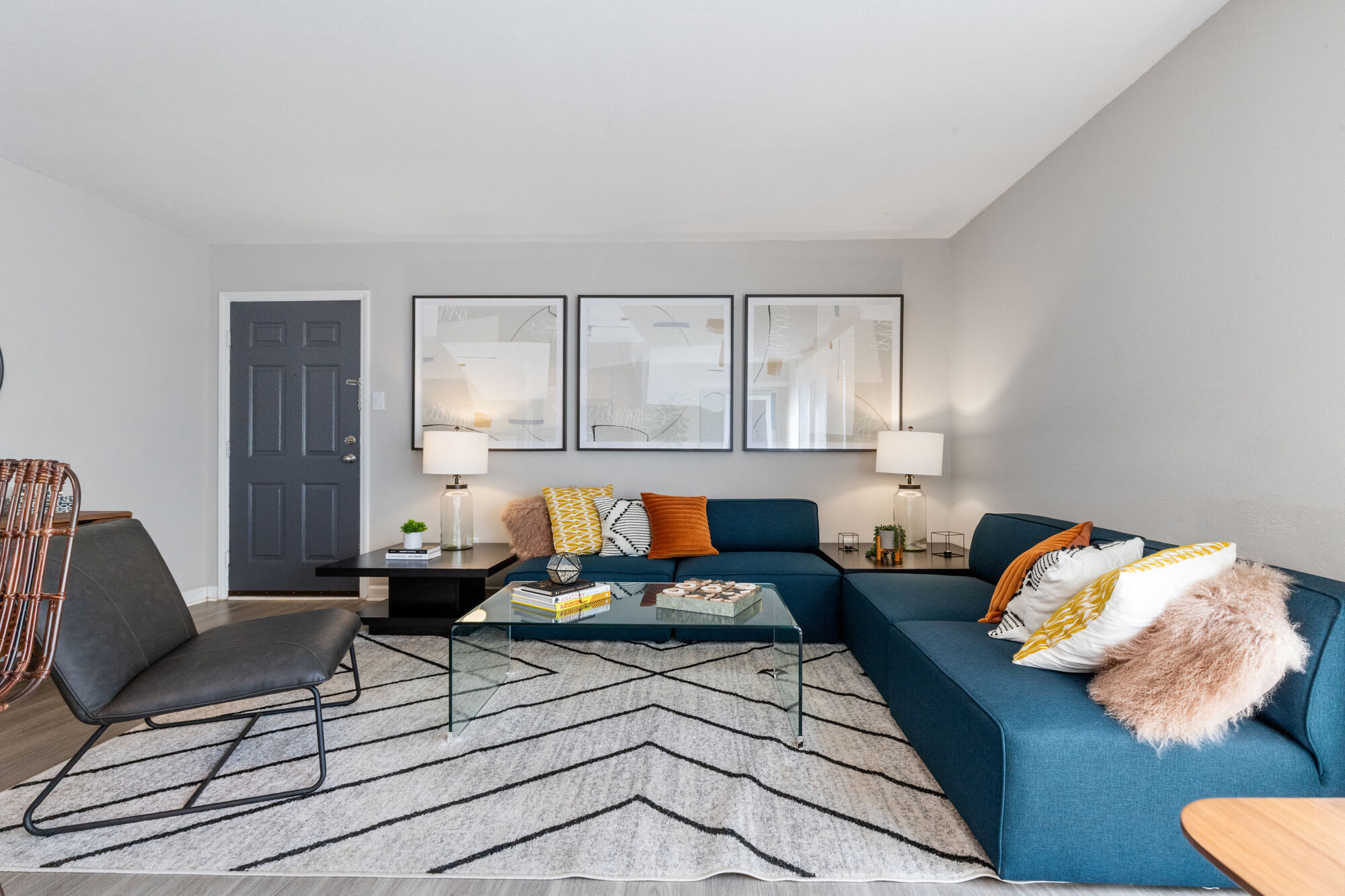 Springfield Apartments – photo 3
