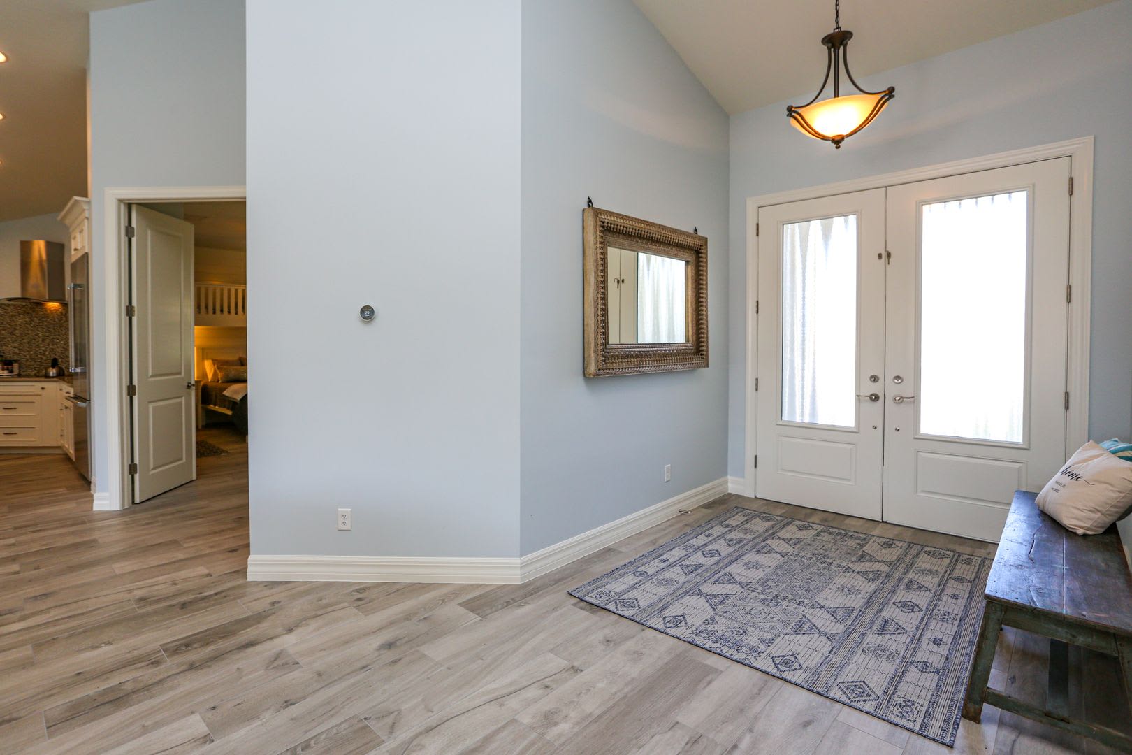 ***STUNNING POOL HOME***4BEDS / 4BATHS***GOLDEN SHORES***FURNISHED SEASONAL RENTAL*** – photo 3
