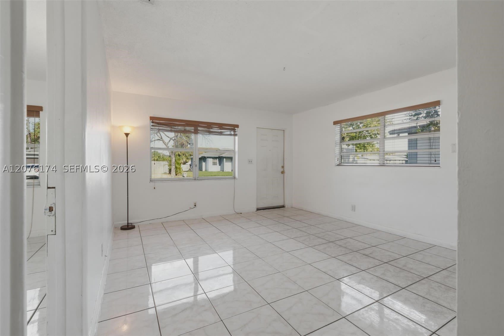 2140 NW 21st Ter – photo 5