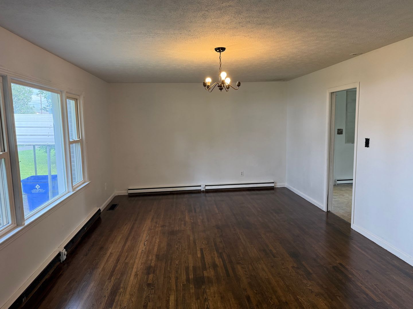 3 Bed/2 Bath House – photo 2