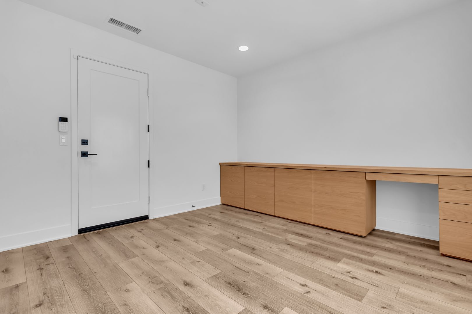 2923 Exposition Pl, #2 – photo 4