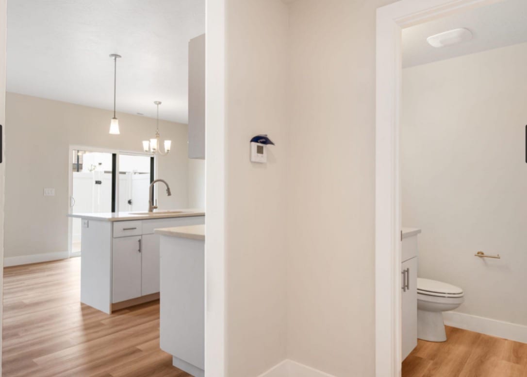 4102 South 545 East – photo 4