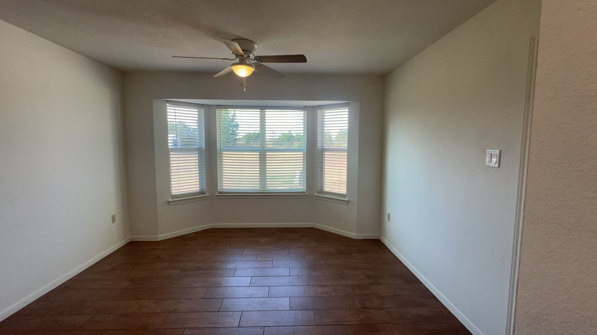 515 Hood Dr. – photo 2