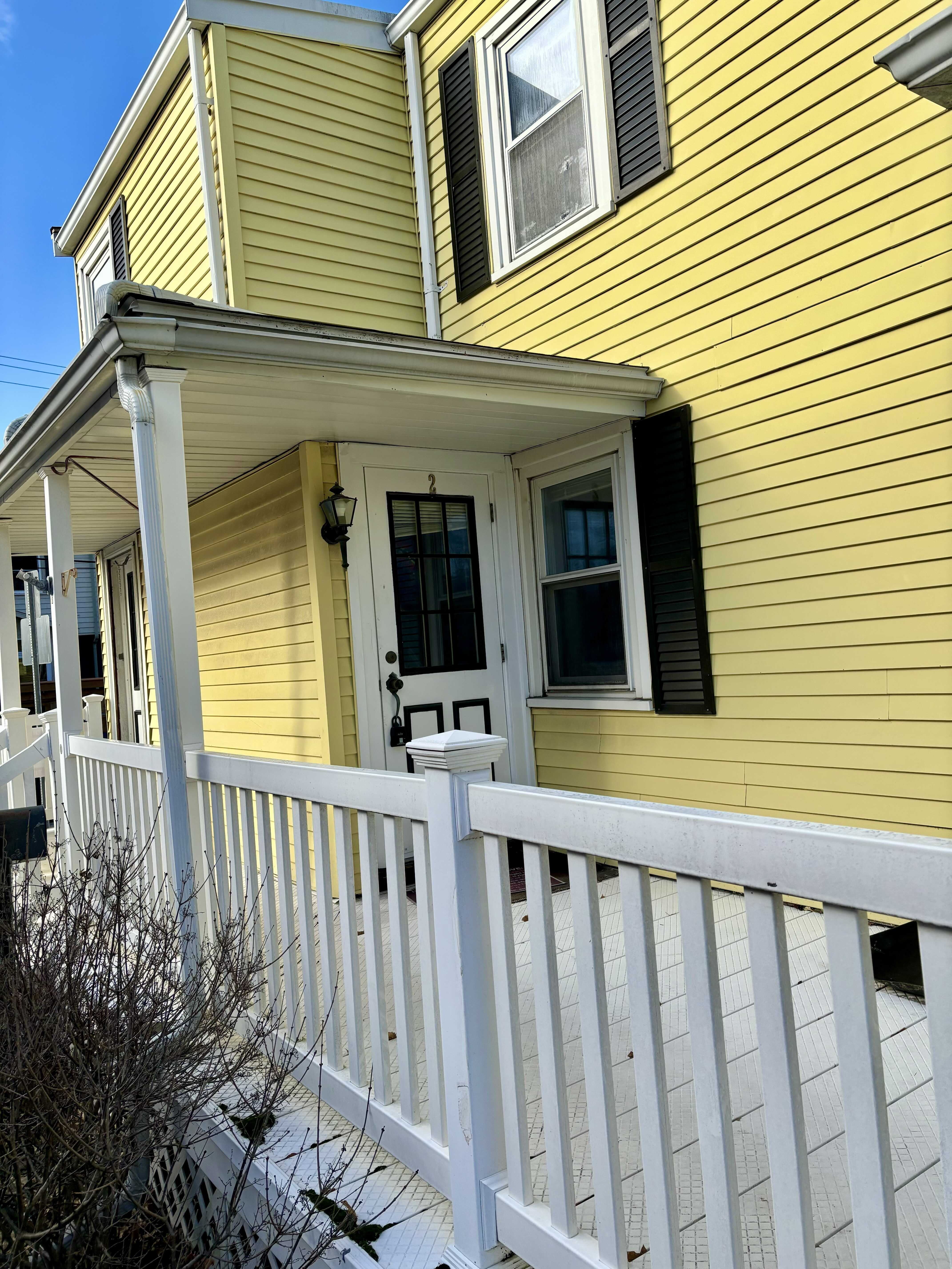 32 Magoun Street – photo 1