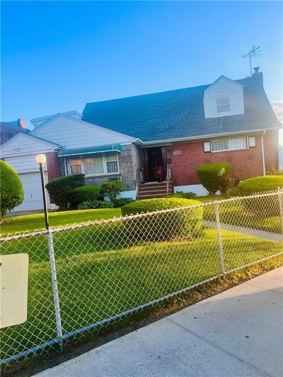1114 Linden Boulevard – photo 1
