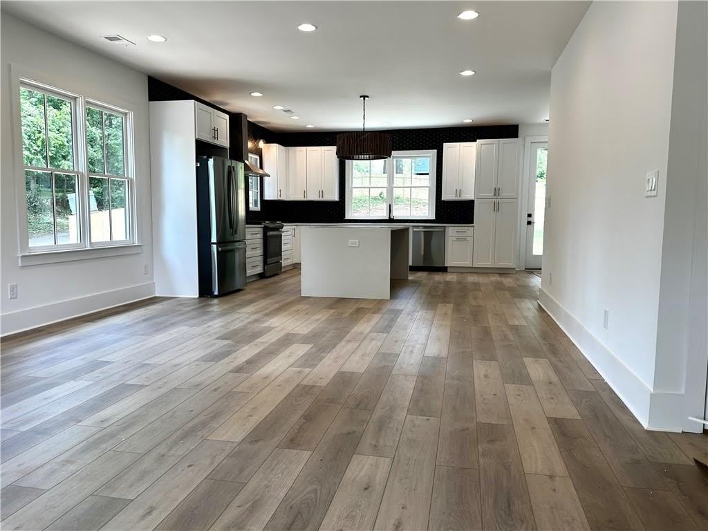 192 Claire Drive SE – photo 5