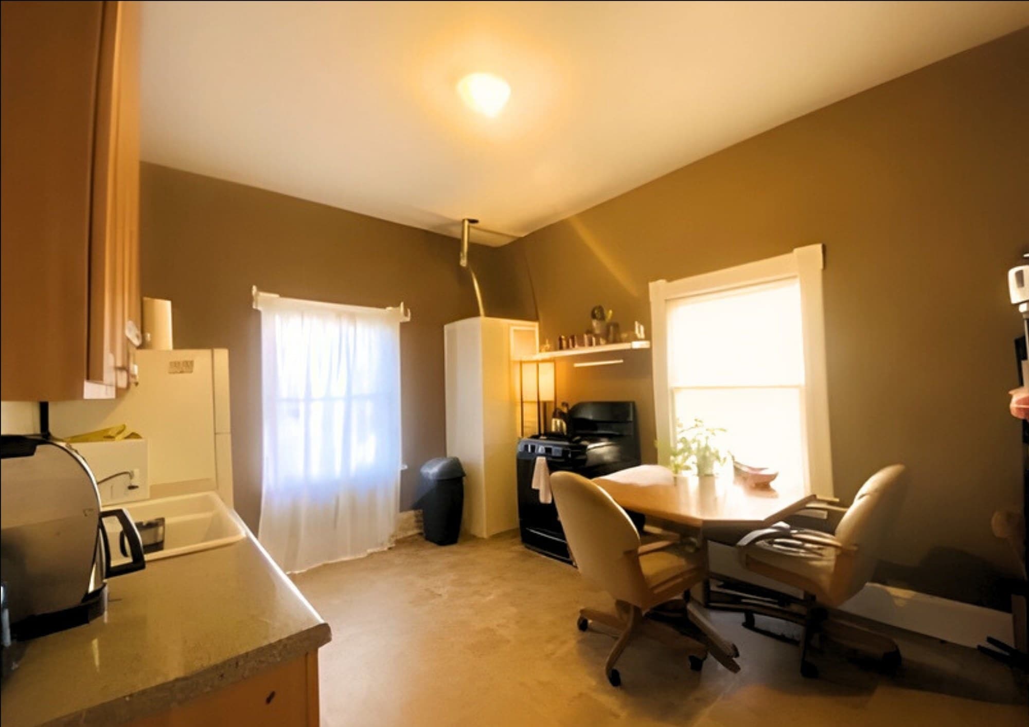 1098 Center Street, NW – photo 4