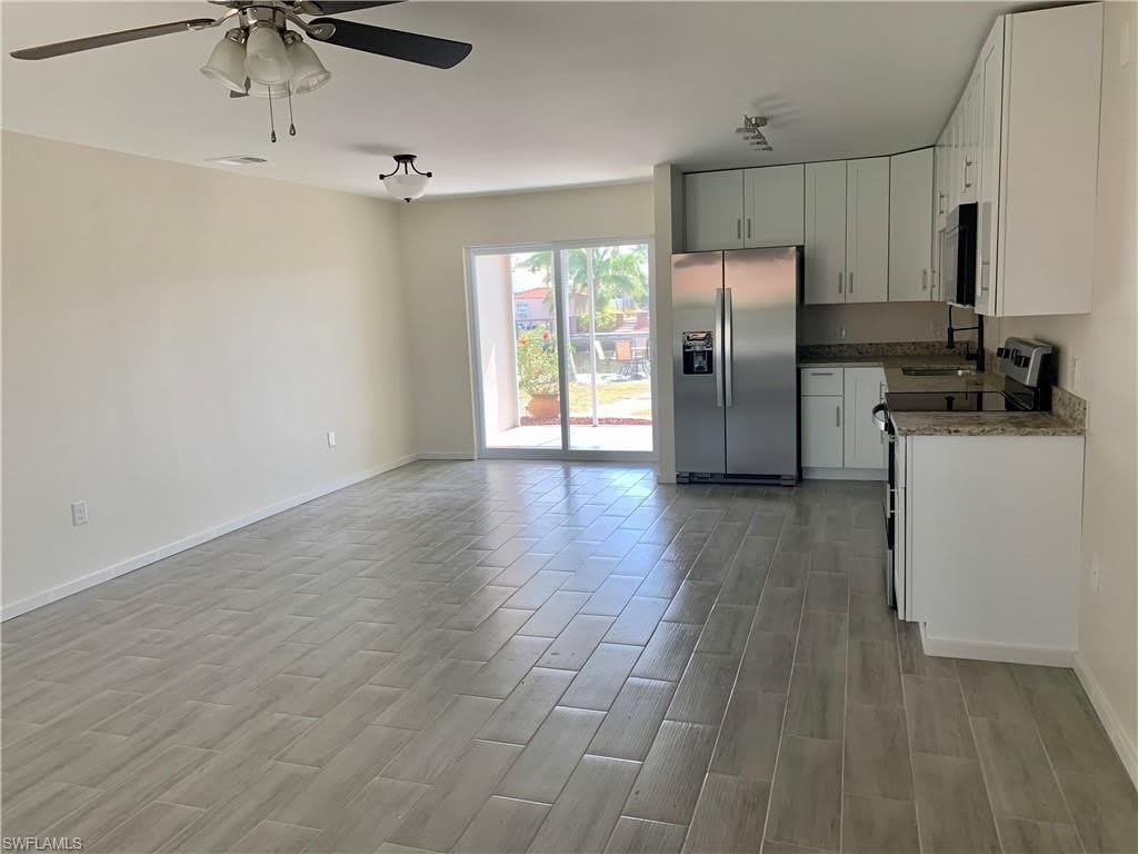 4833 Esplanade St – photo 2